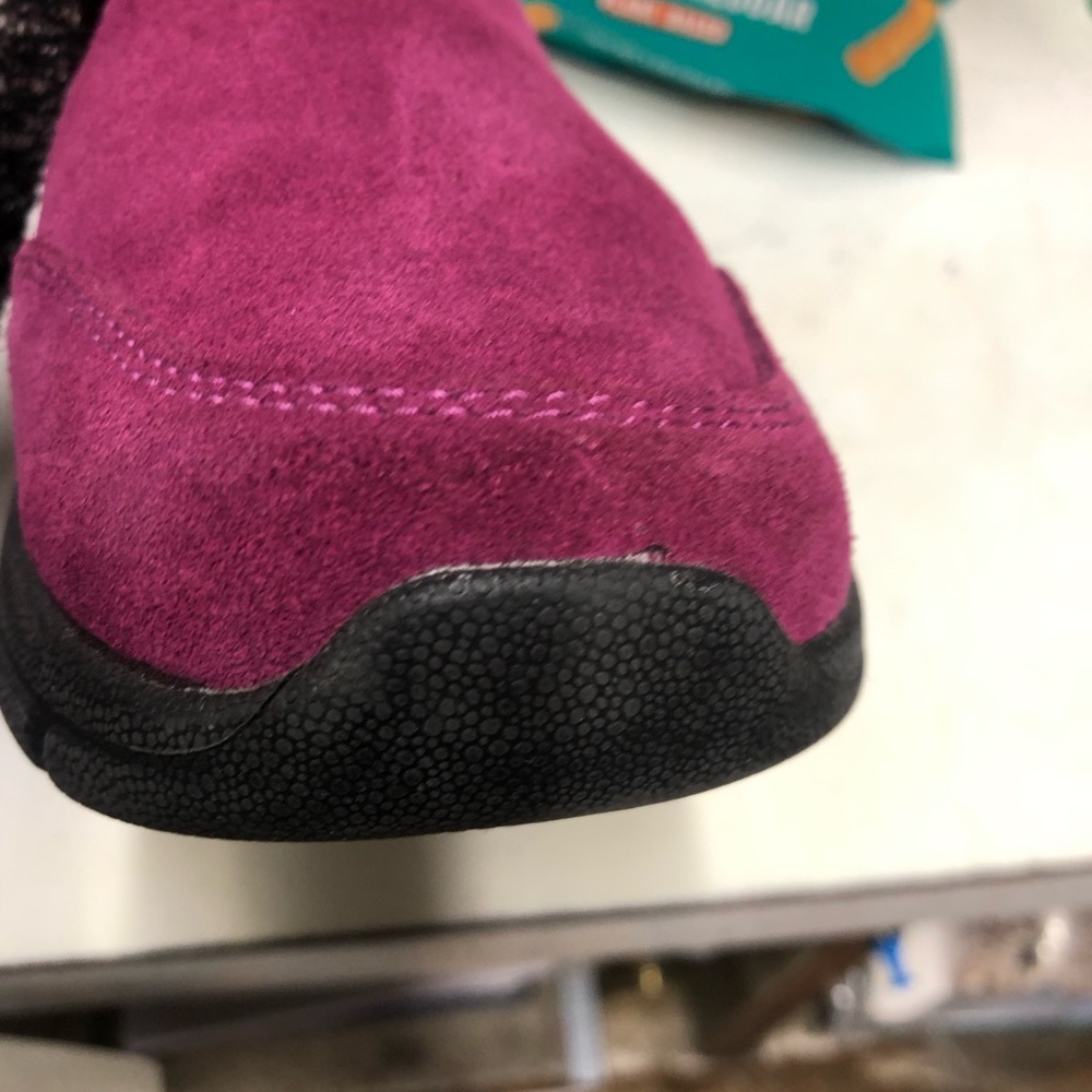Lands end pink suede shoes